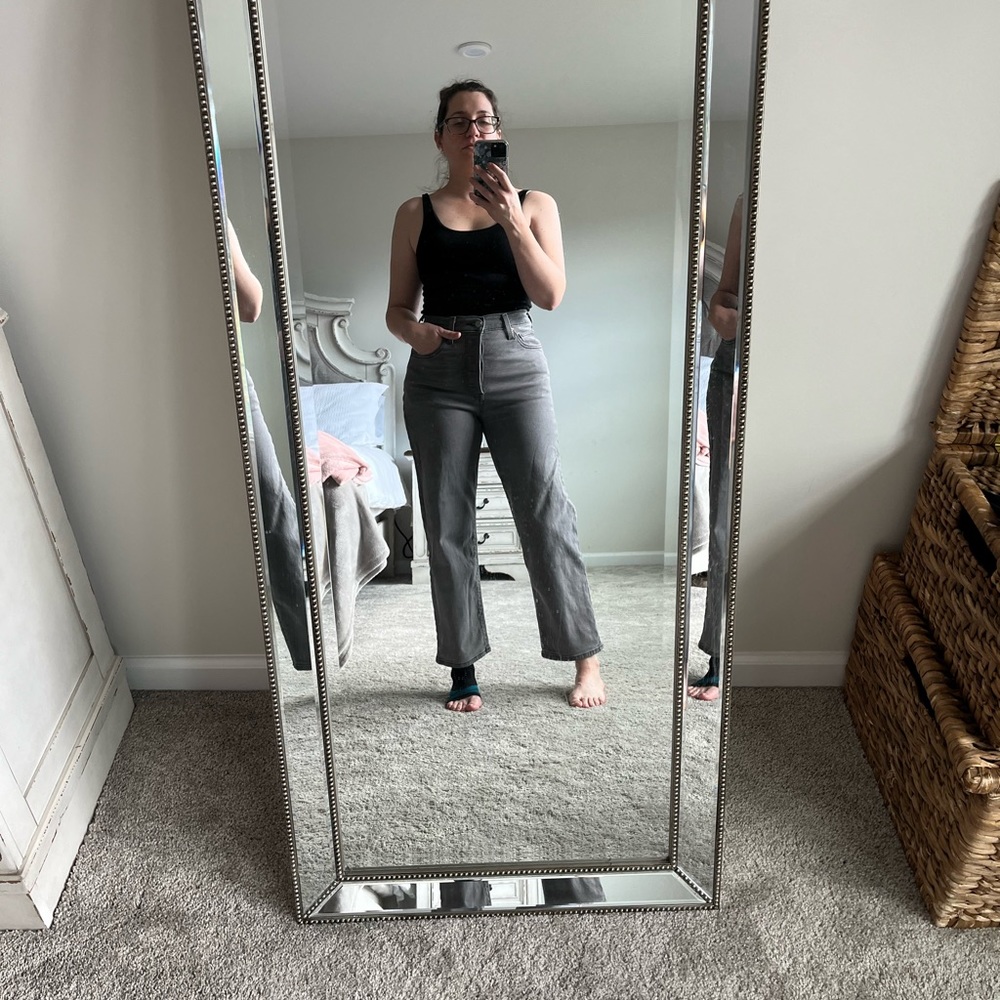 Levis Ribcage Straight Ankle Leg Women's Jeans Size 26 Light Gray.